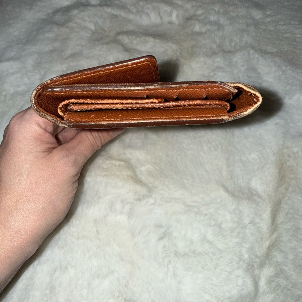 Louis Vuitton Monogram Trifold Wallet - Picture 8 of 11